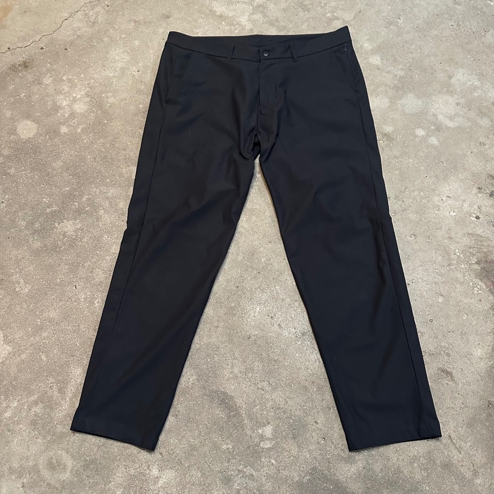 Lululemon Commission Slim Fit Pants Mens 36 Black Stretch Chino Trousers LM5439S